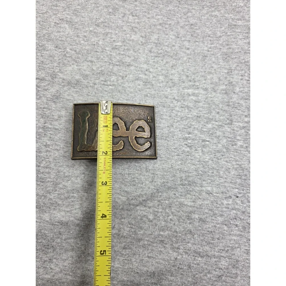 Lee clean piece
